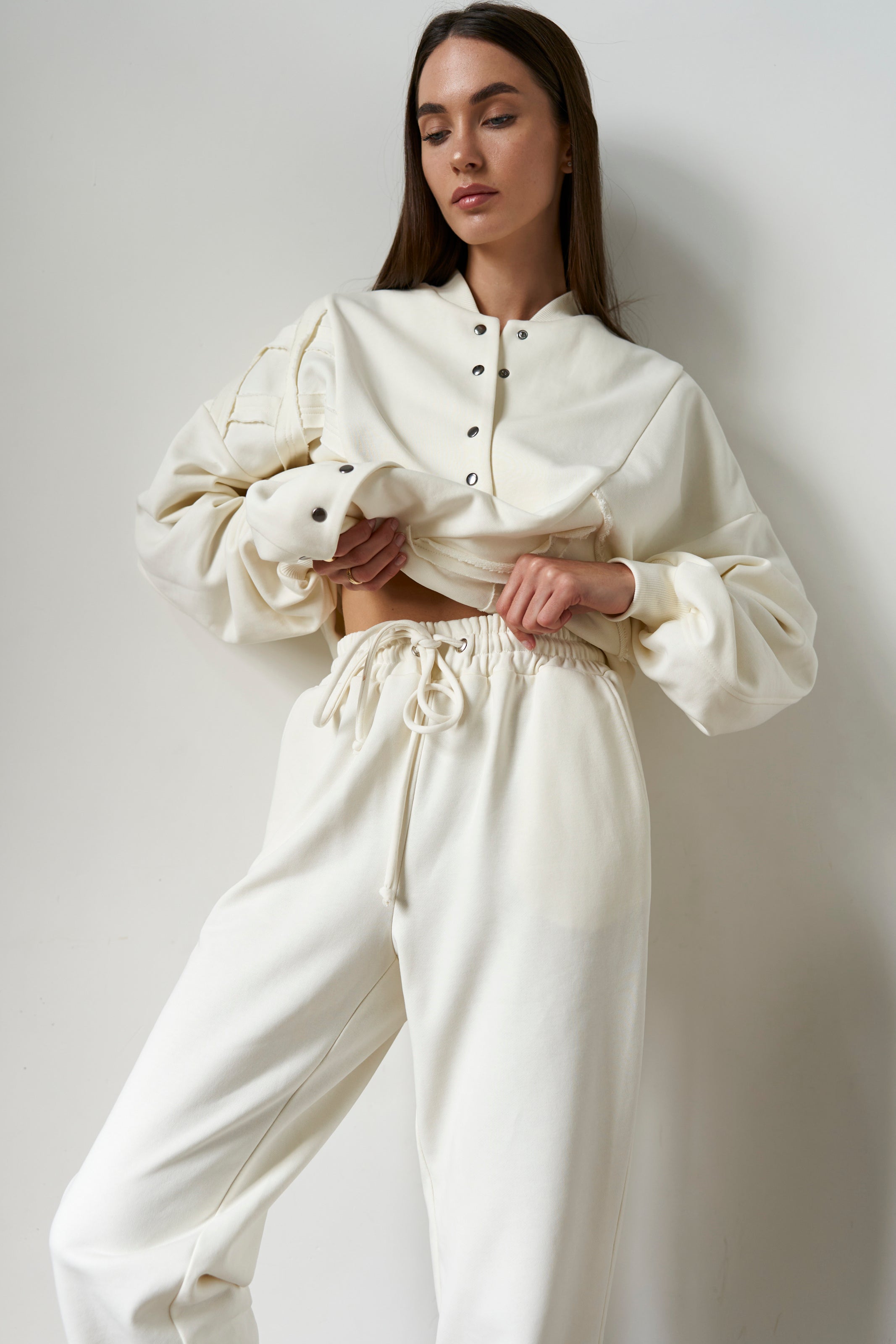 Milk Bomber Knit U