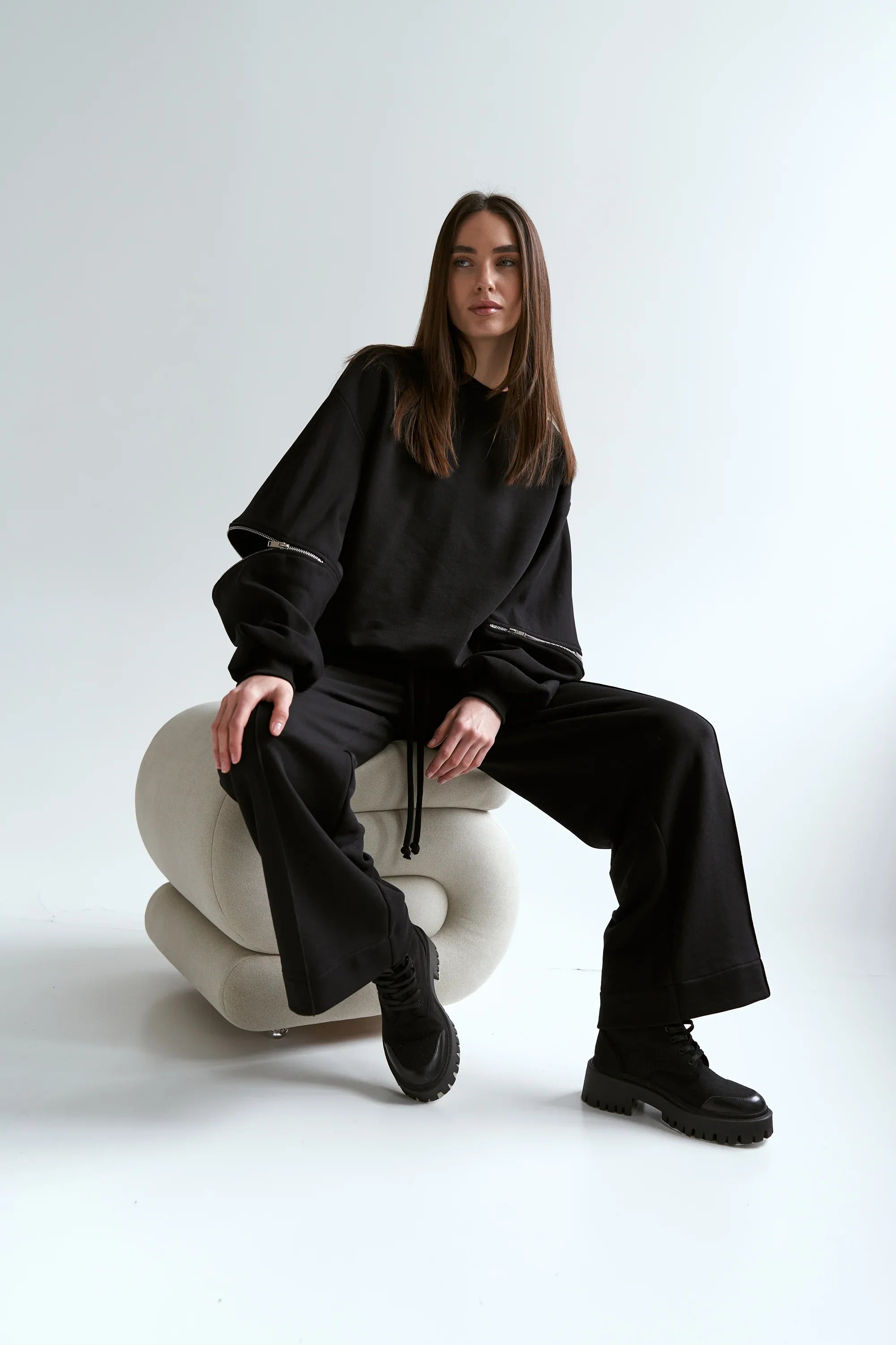 Straight knit trousers black