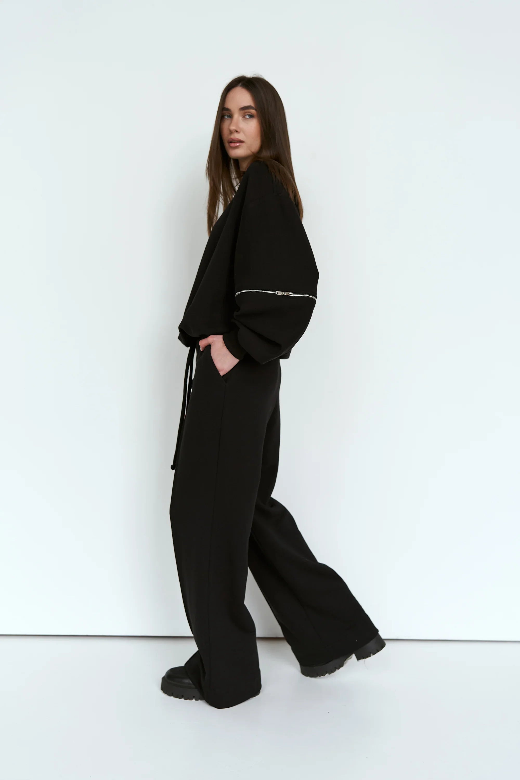 Straight knit trousers black