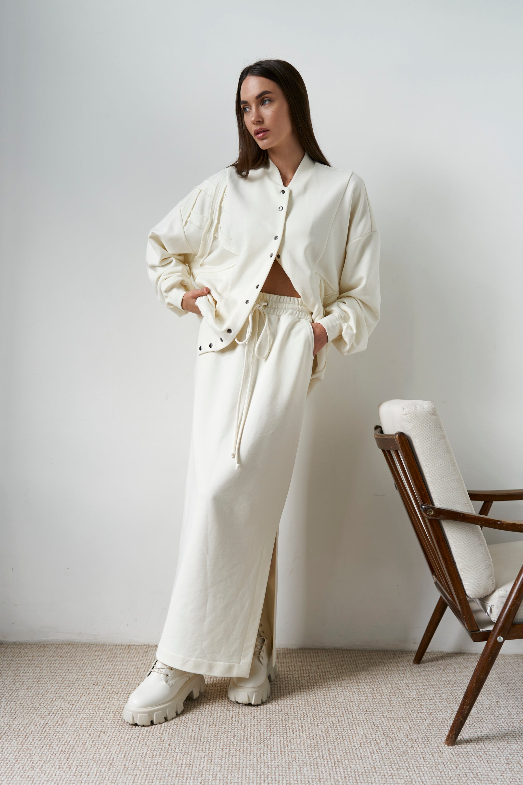 Milk Bomber Knit U
