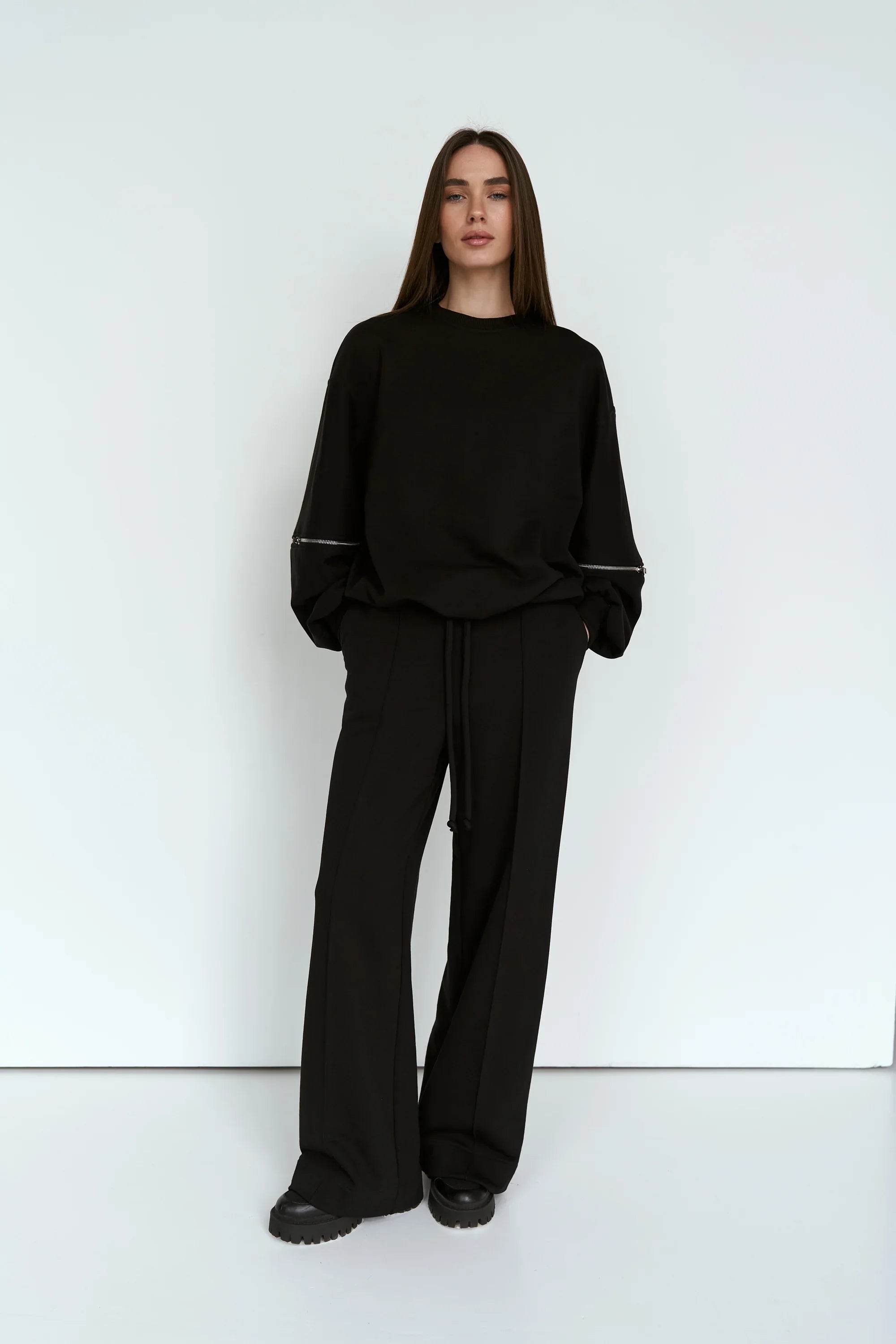 Straight knit trousers black