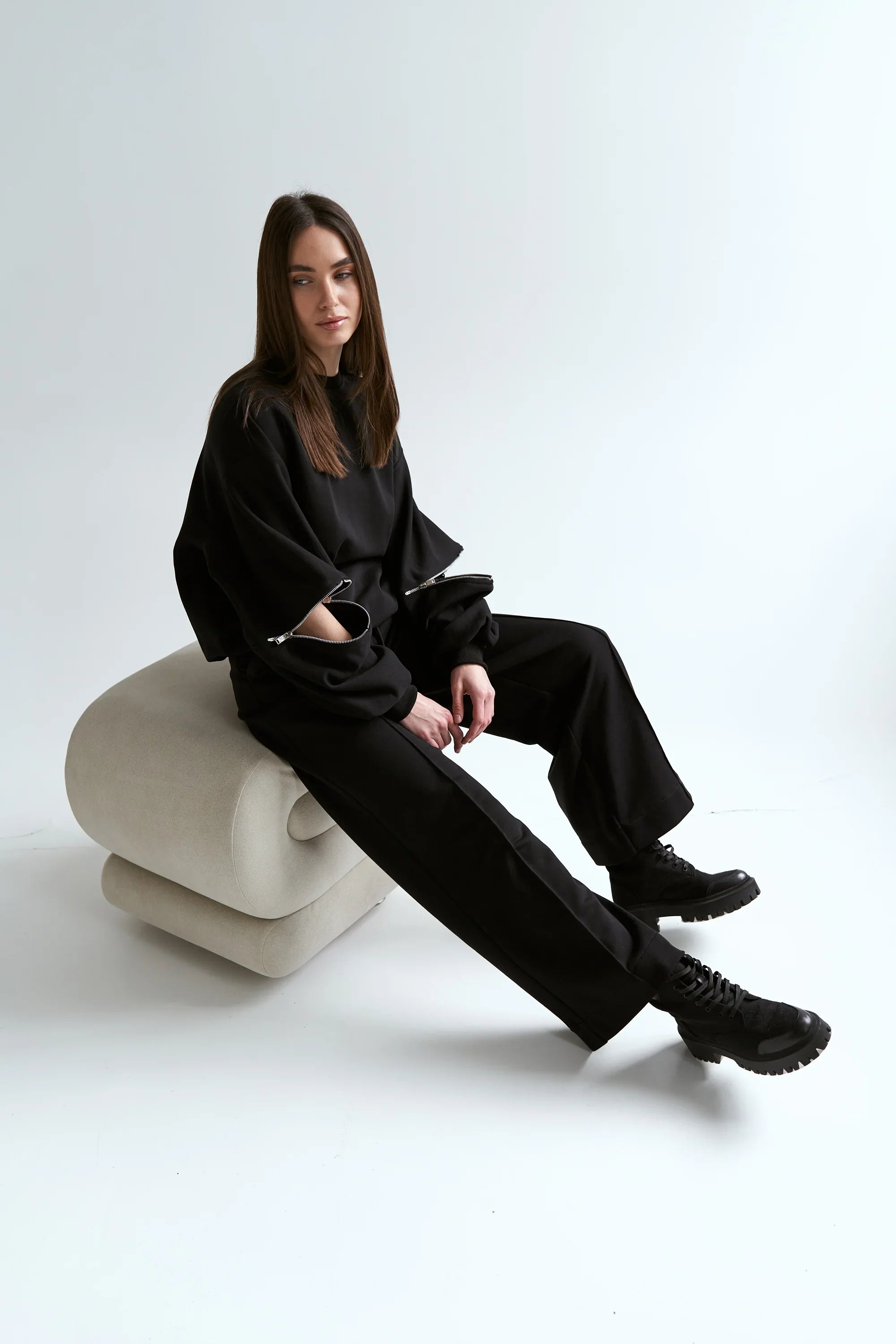 Straight knit trousers black