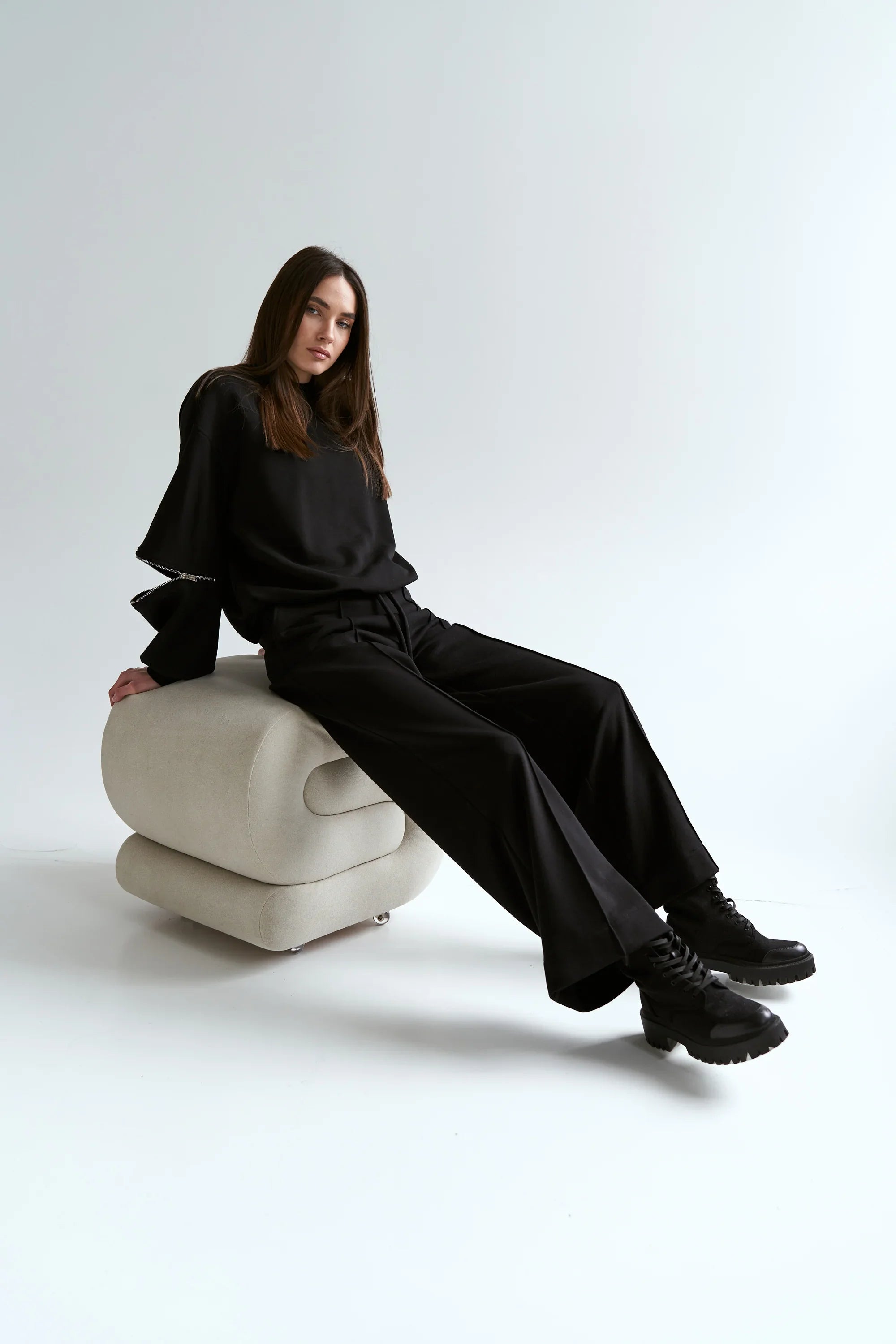Straight knit trousers black