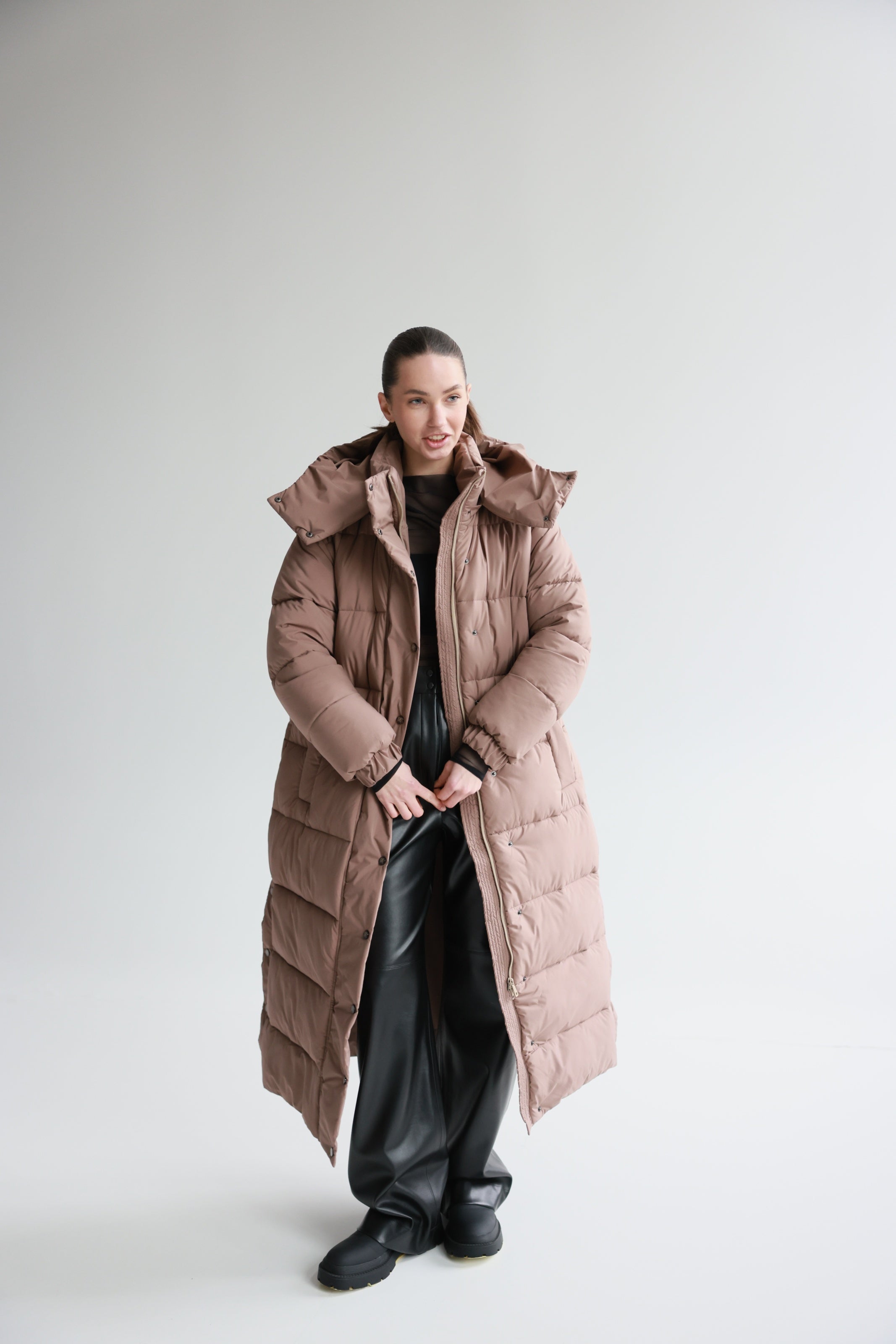 Oversized Maxi Puffer Jacket Mocha
