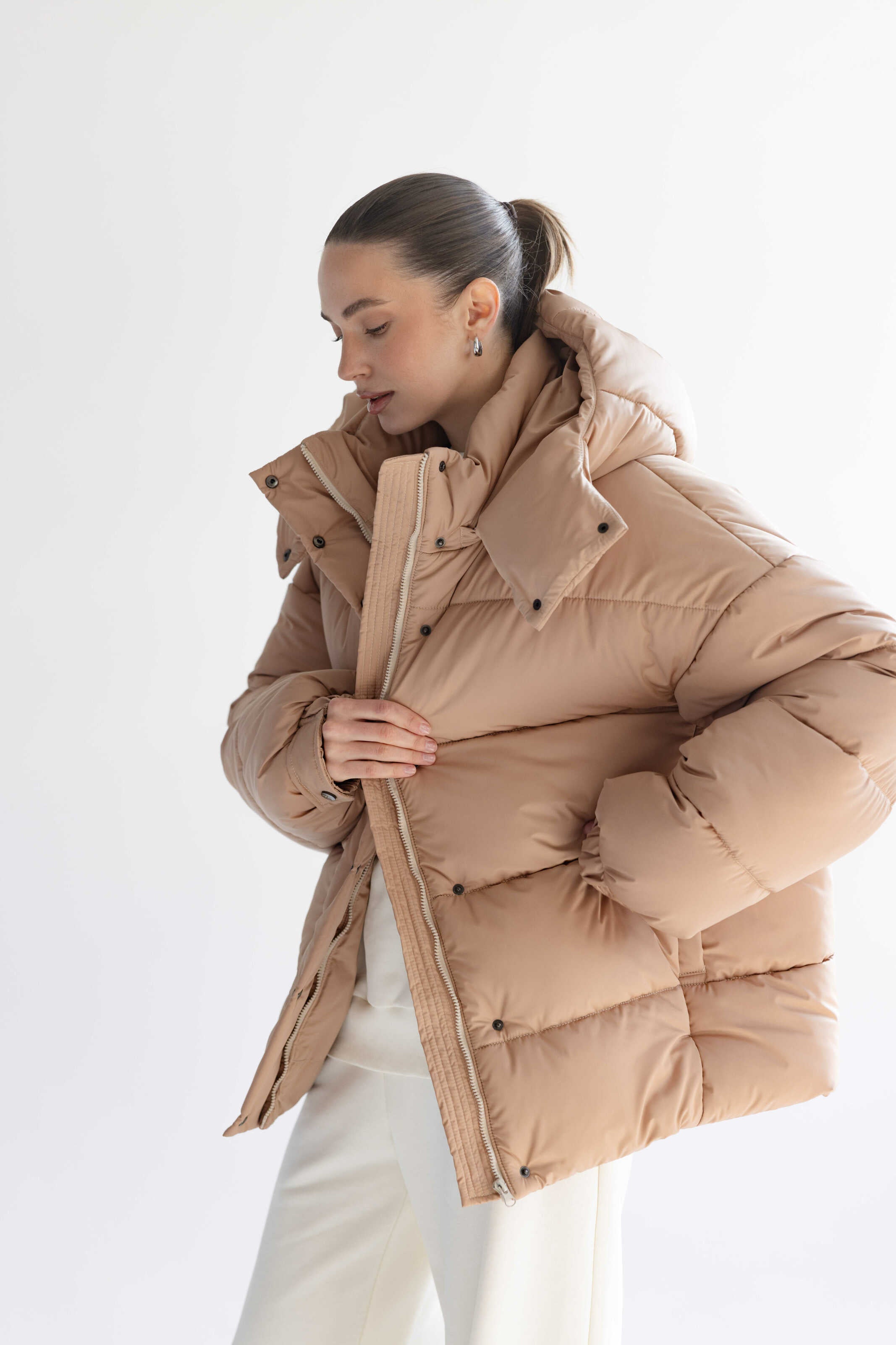 Oversized Puffer Jacket Beige