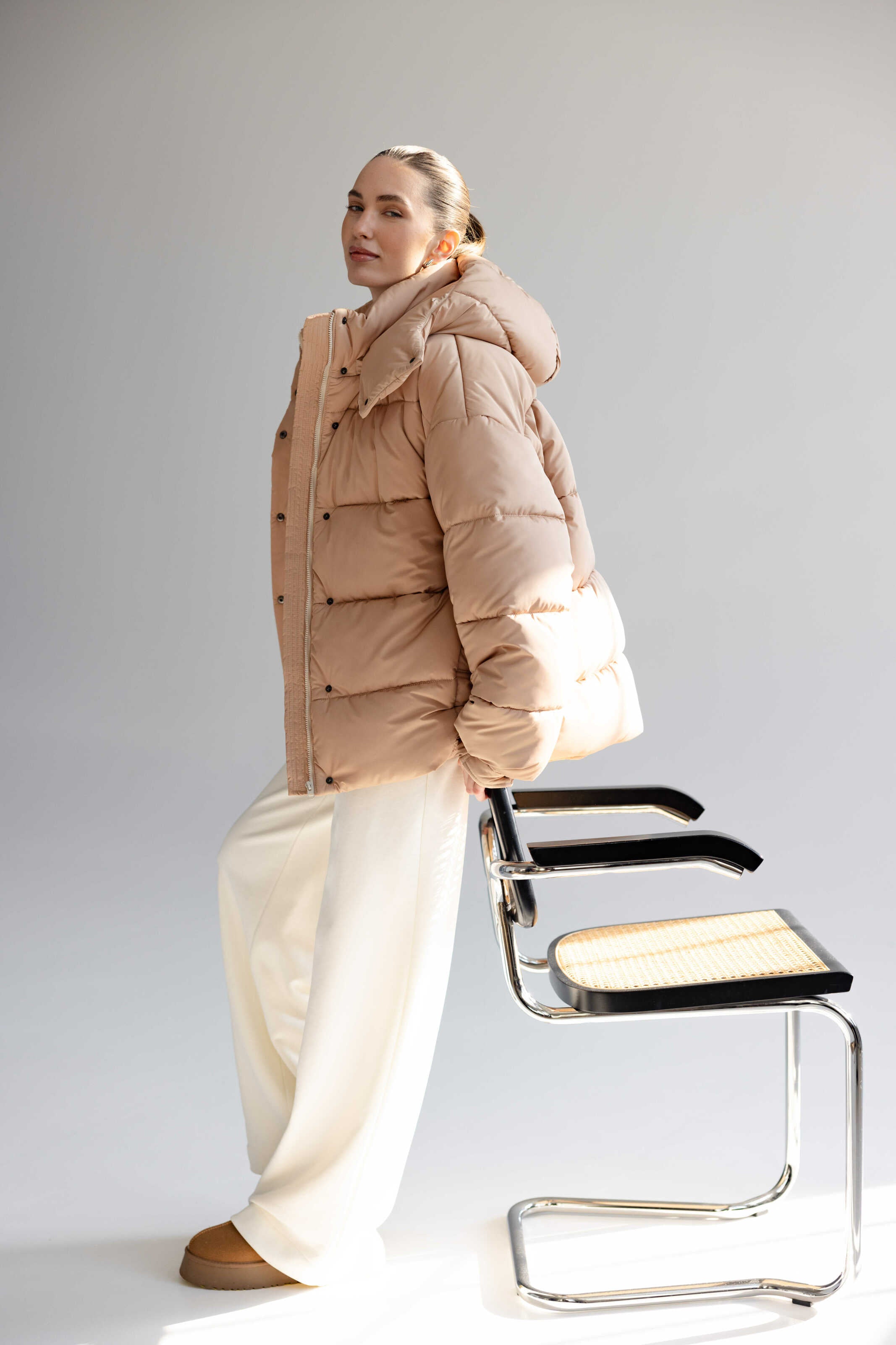 Oversized Puffer Jacket Beige