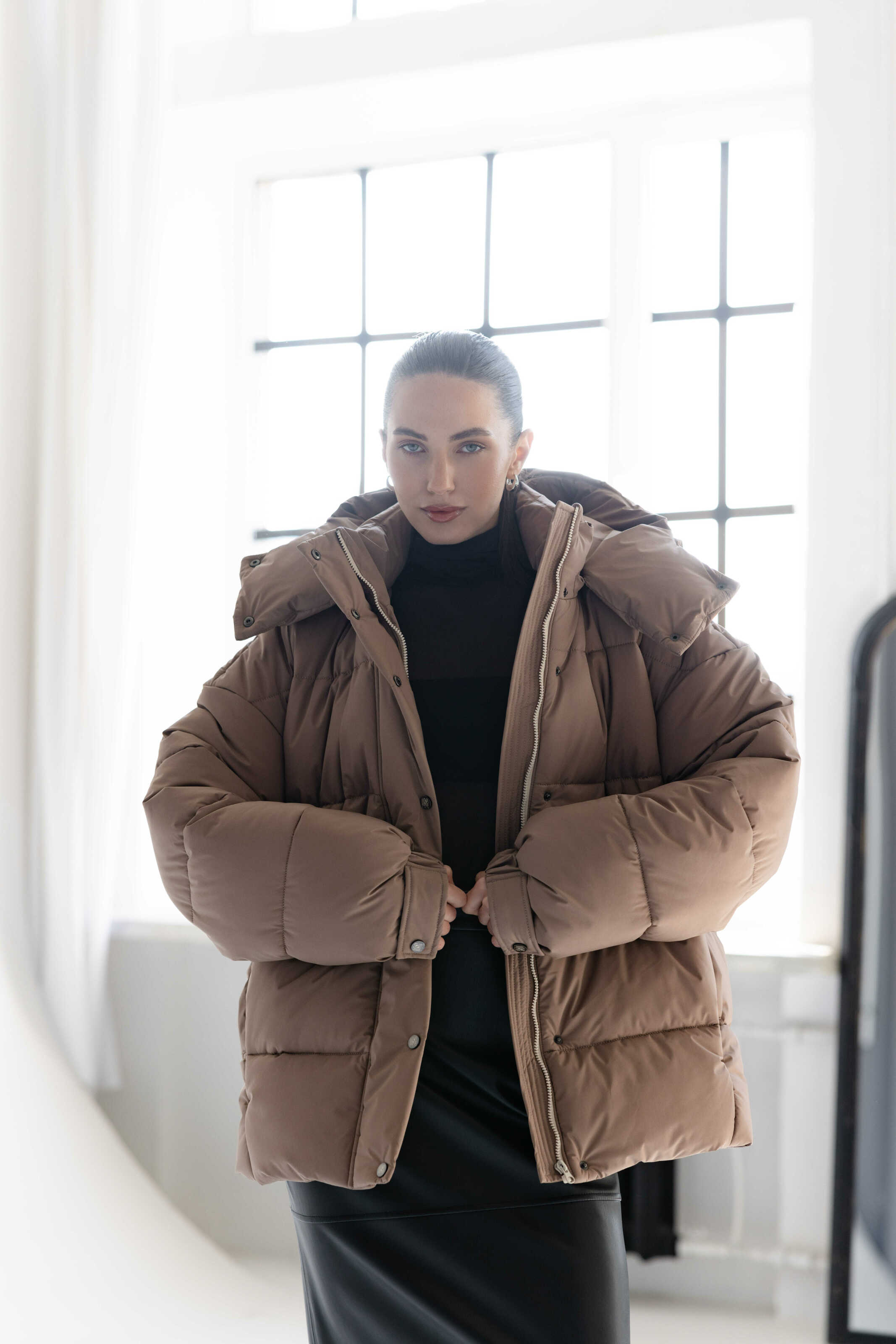 Oversized Puffer Jacket Mocha