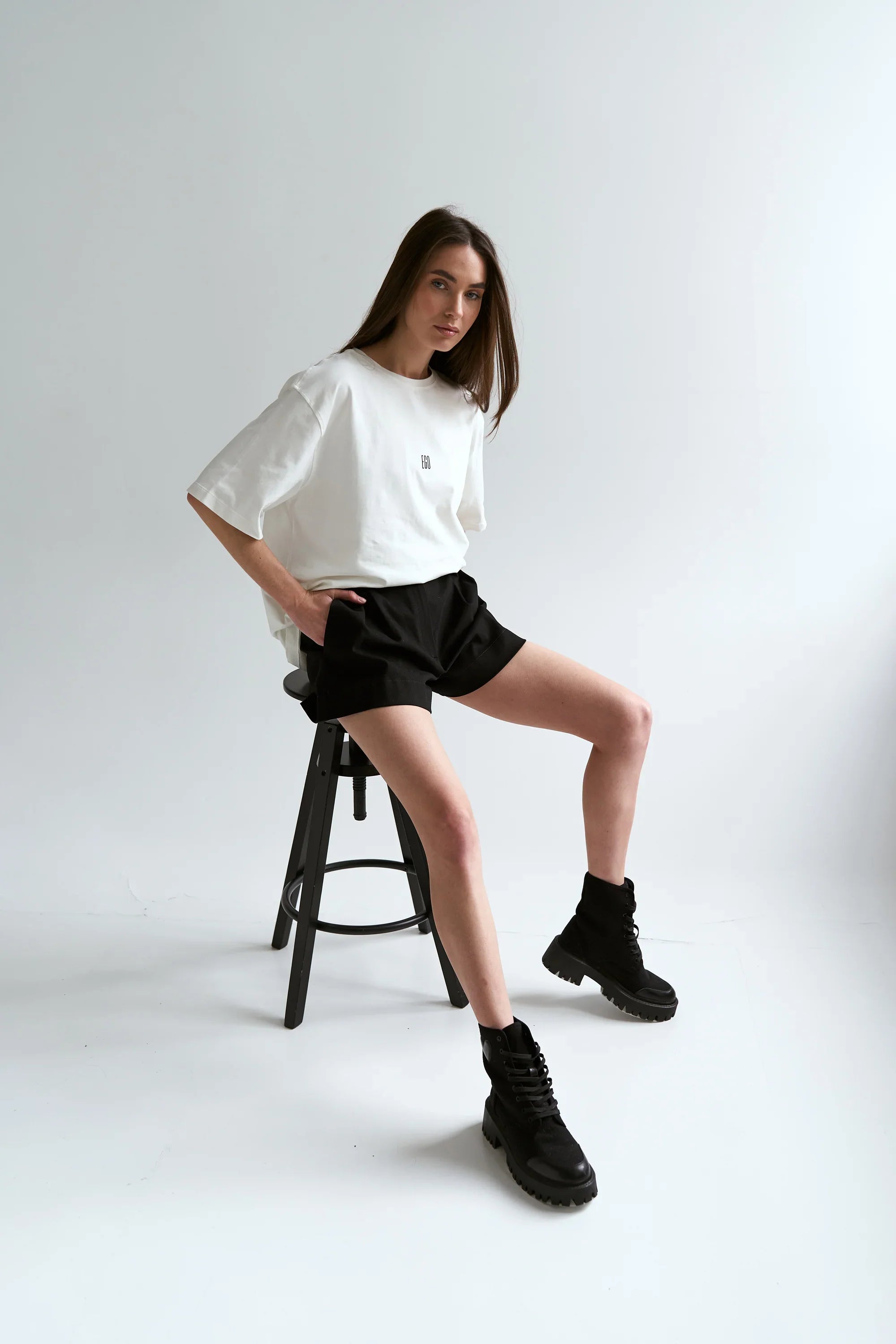 Cotton shorts image