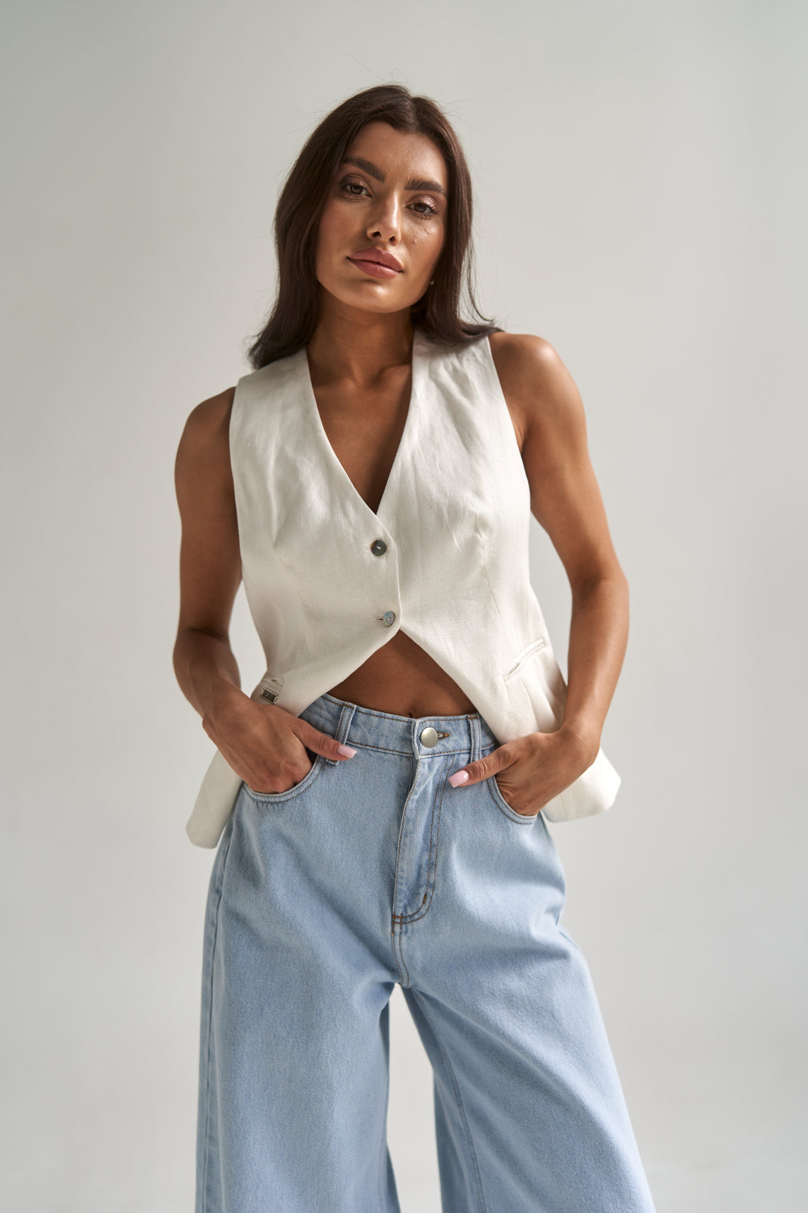 Linen Vest White