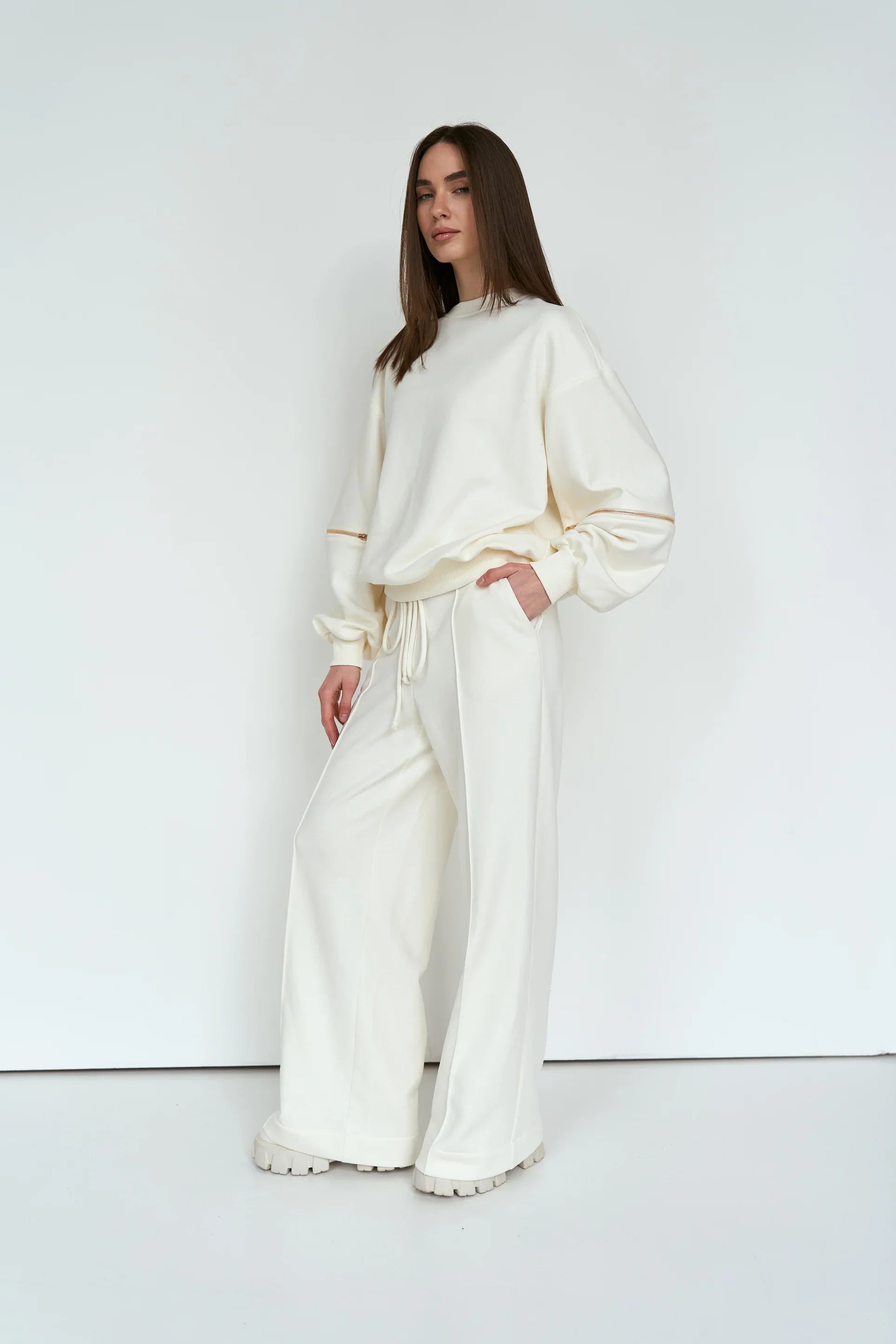 Straight knit trousers cream