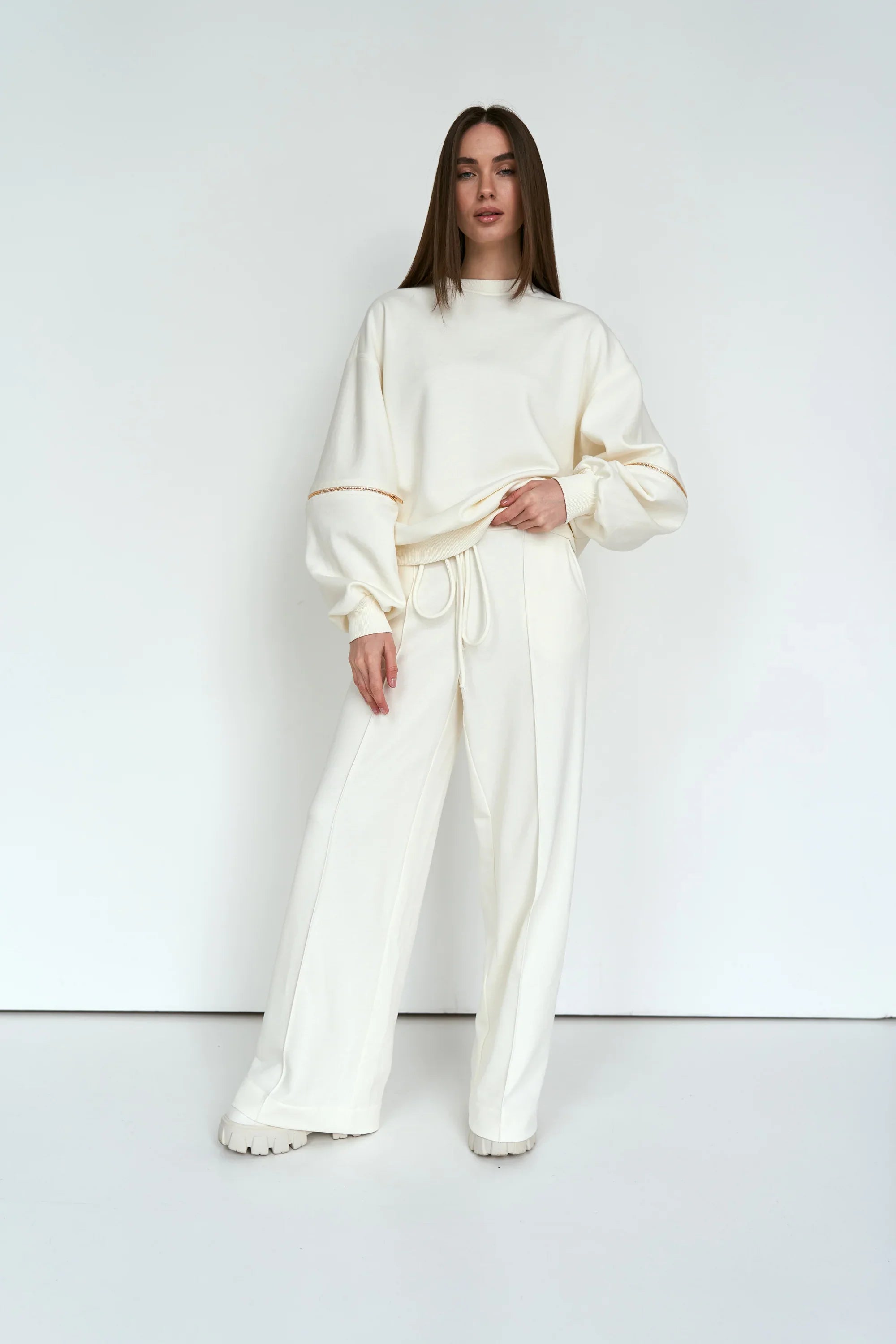 Straight knit trousers cream