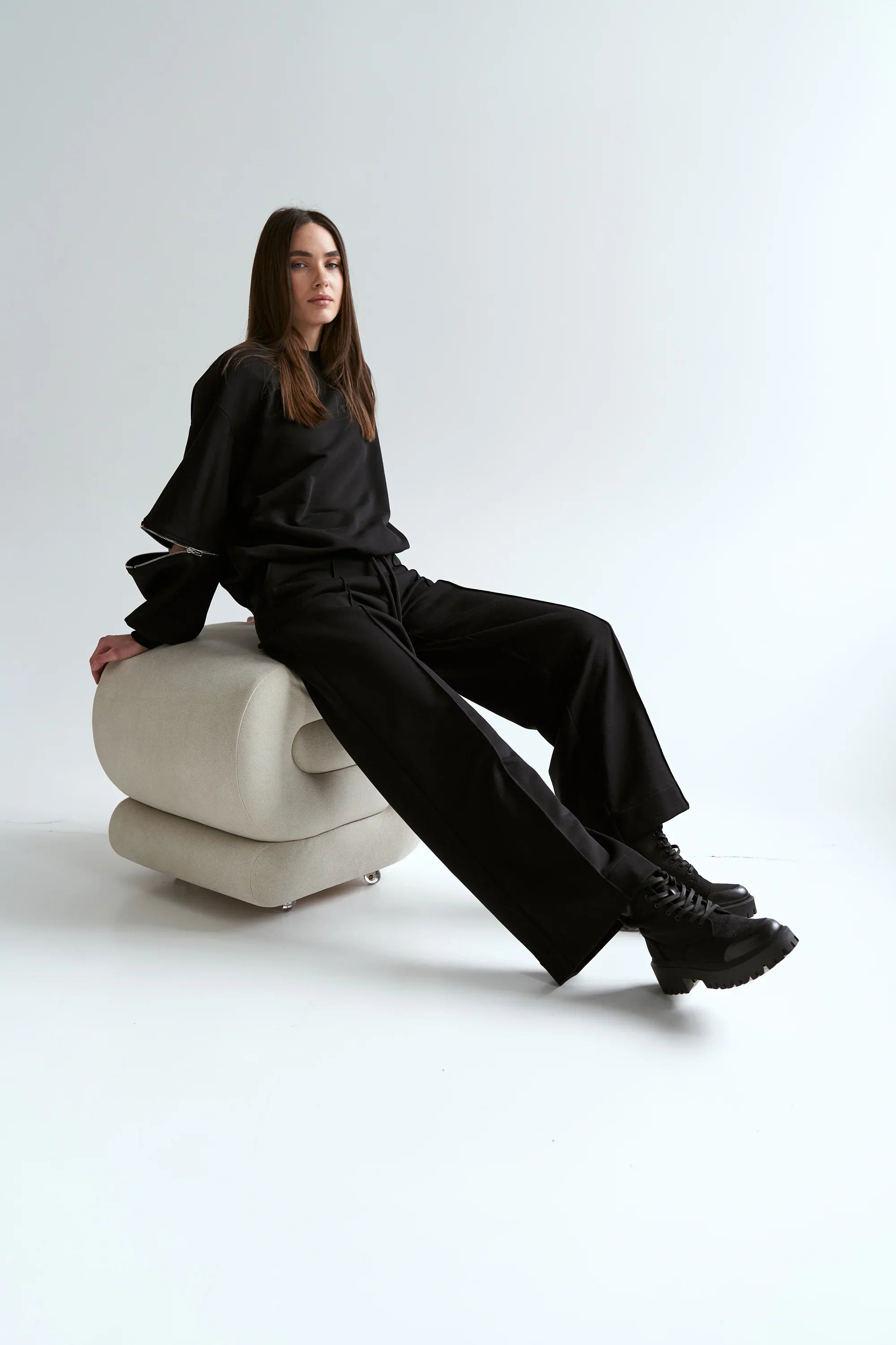 Straight knit trousers black
