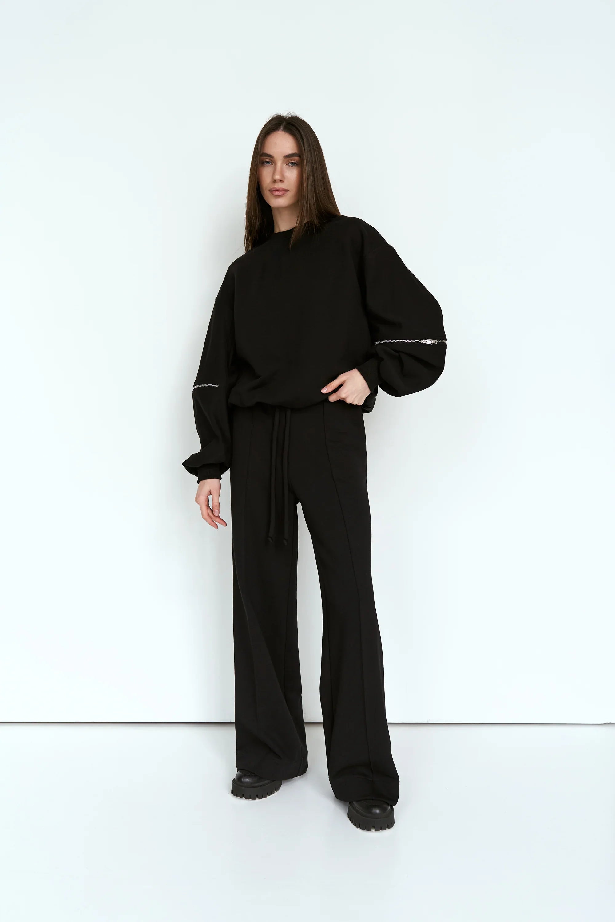 Straight knit trousers black
