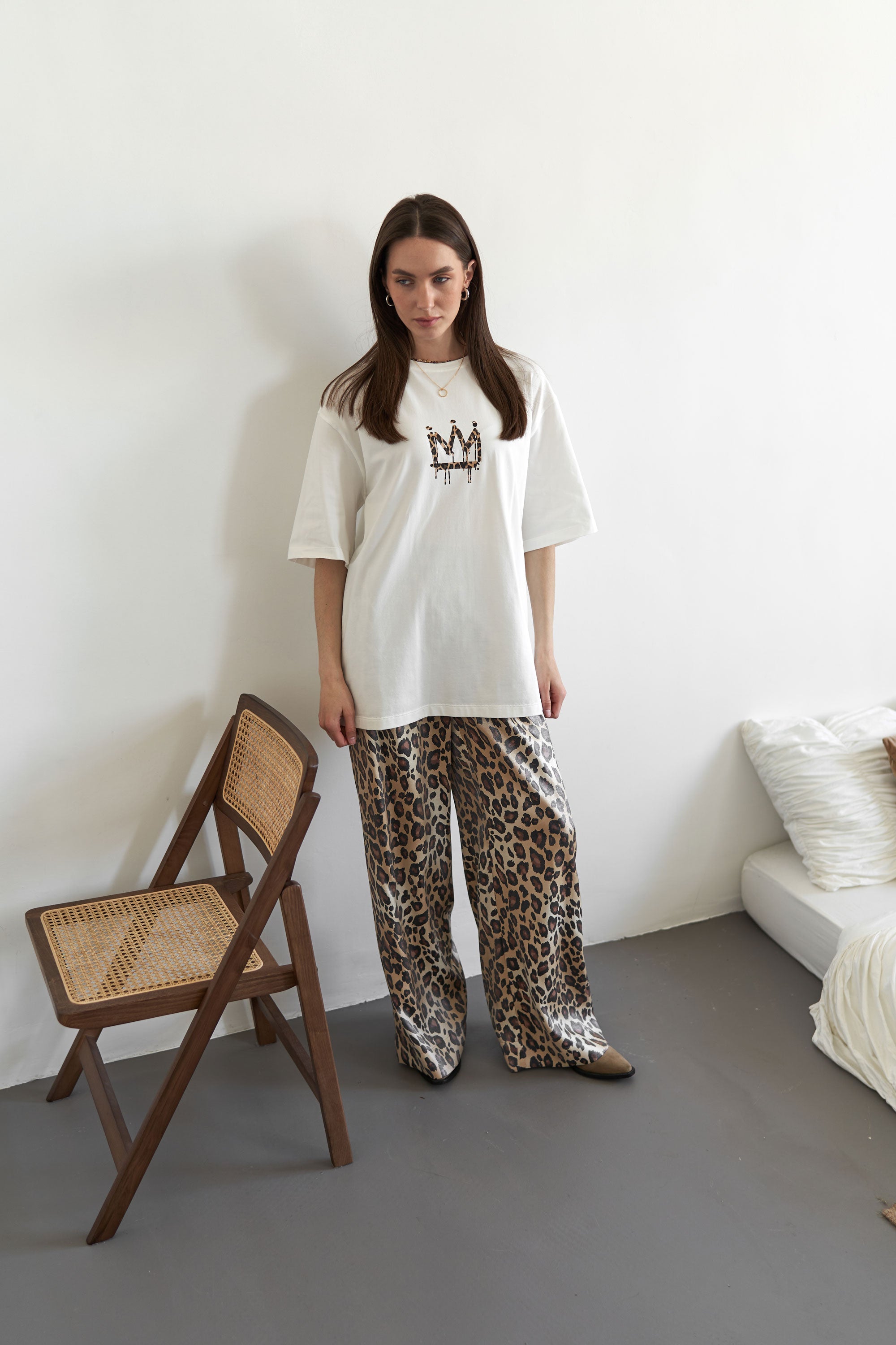 T-shirt  CROWN LEOPARD White