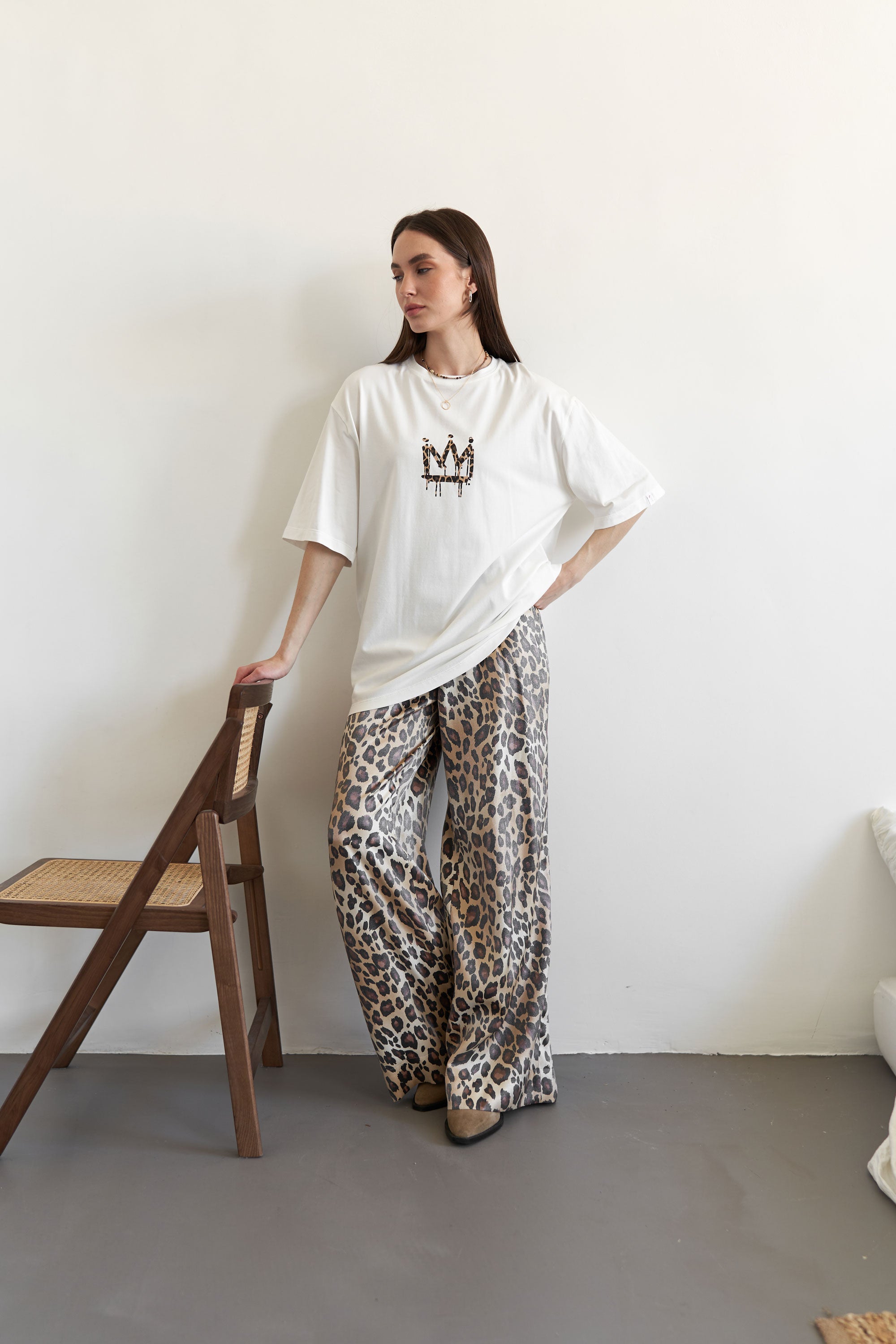 T-shirt  CROWN LEOPARD White