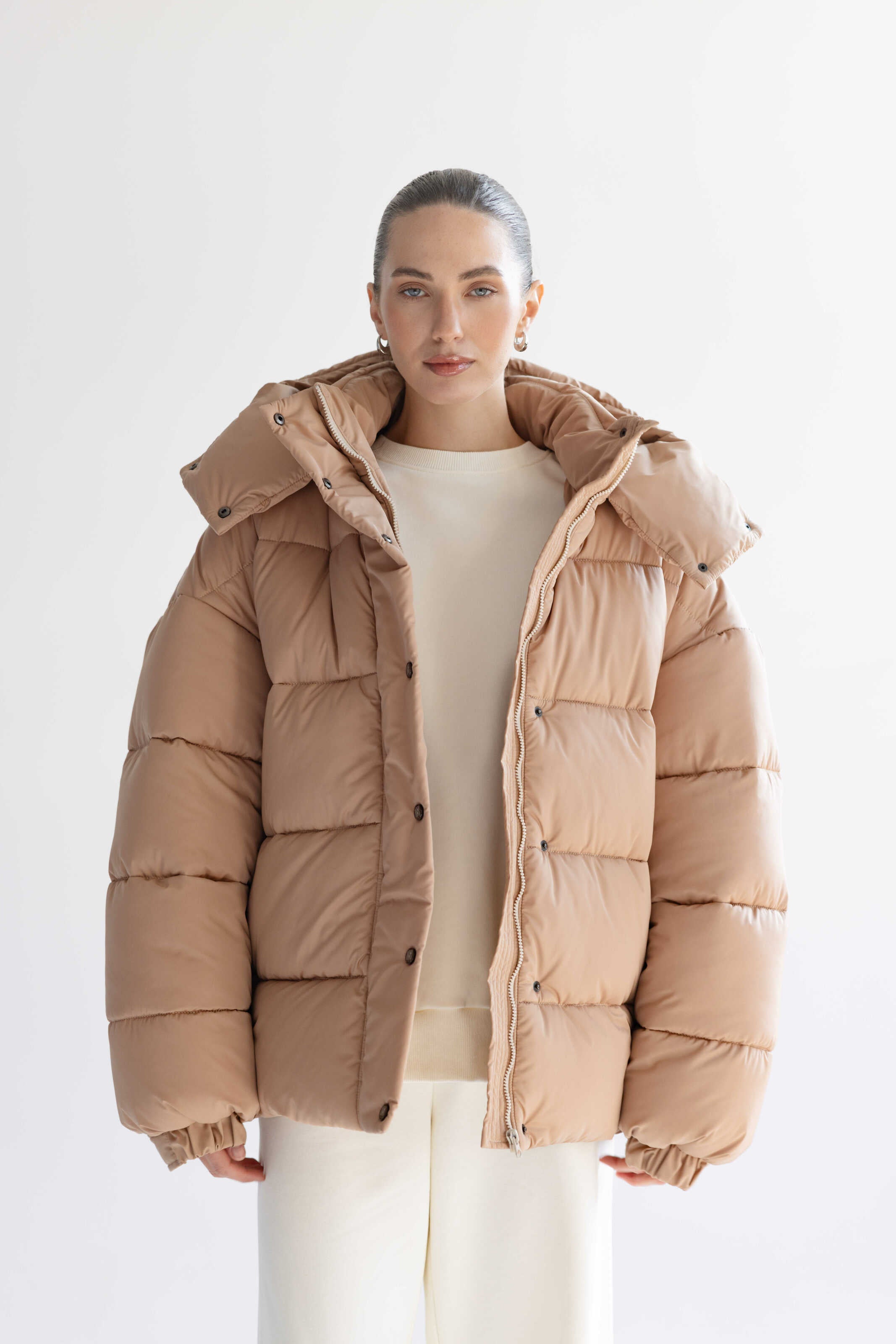 Oversized Puffer Jacket Beige