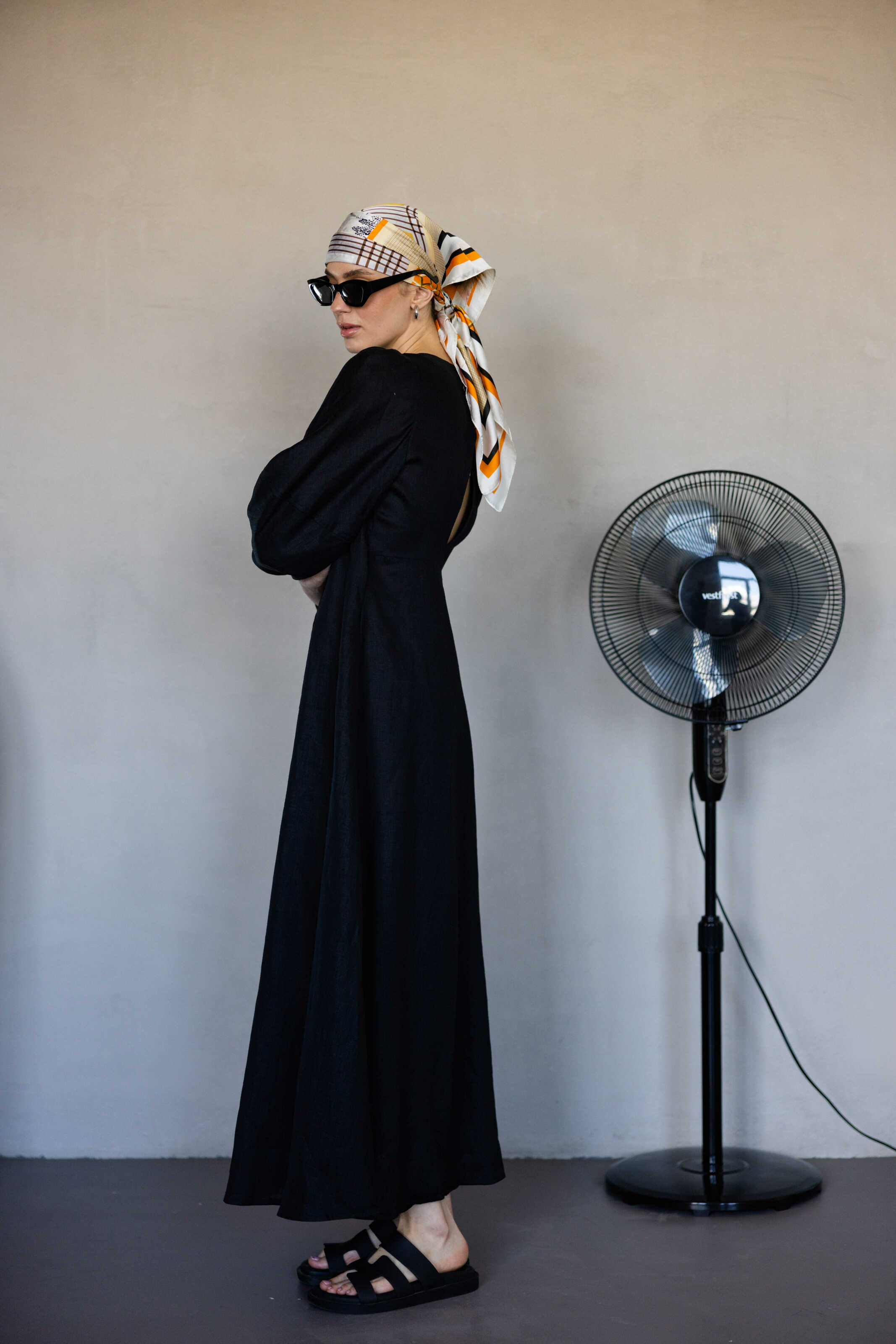 Dress maxi linen black